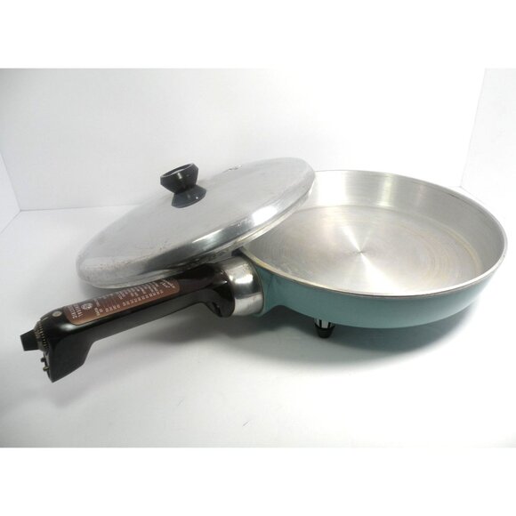 Vintage General Electric Electric Skillet With Lid Adjustable Heat Control Alumi - Picture 9 of 16